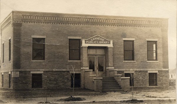 Burwell Public Library 1914